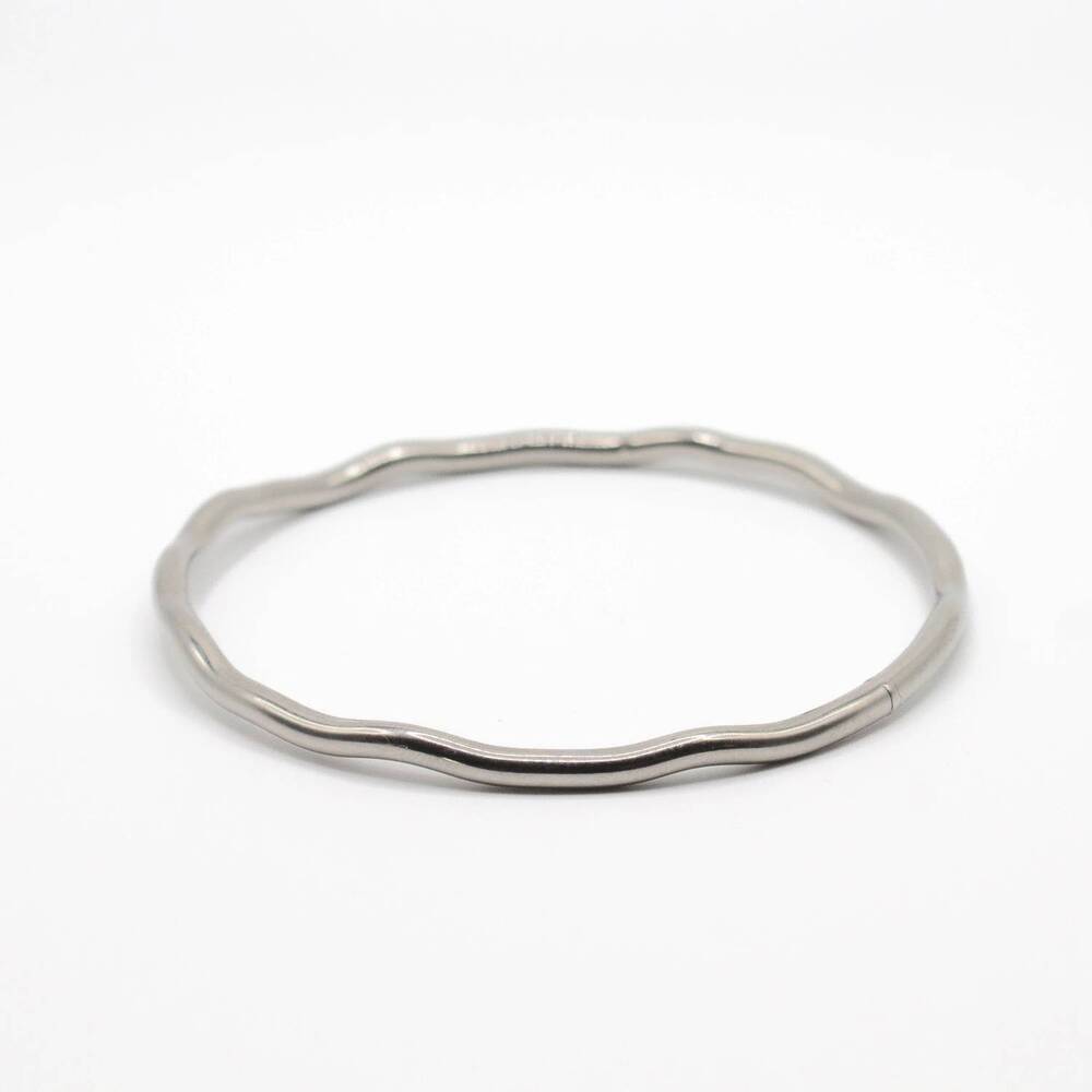 NEW ALCO JEWELRY women's serenity bangle in silver